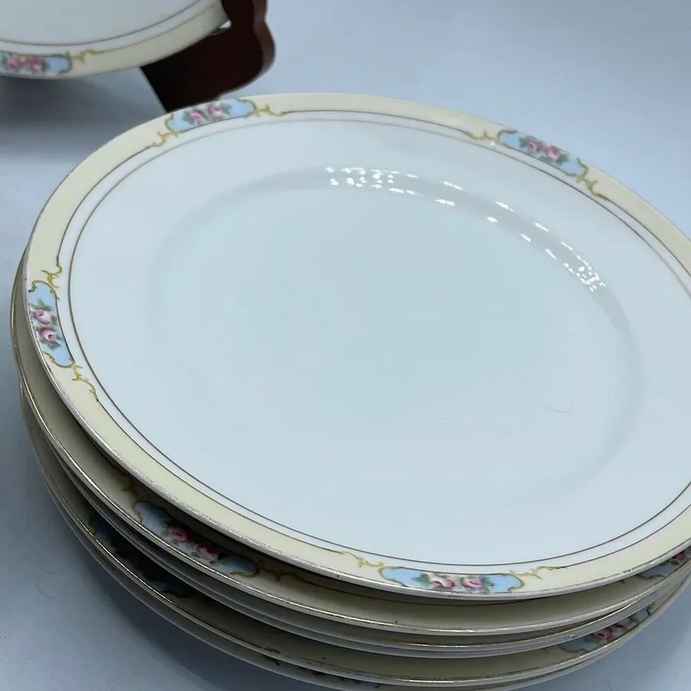 Vintage Noritake “ The Celtic” lot of 8 dinner plates.
